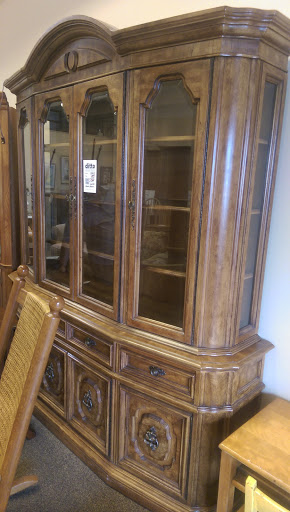 Thrift Store «ditto Upscale Resale of NJ», reviews and photos, 965 Belmont Ave, North Haledon, NJ 07508, USA