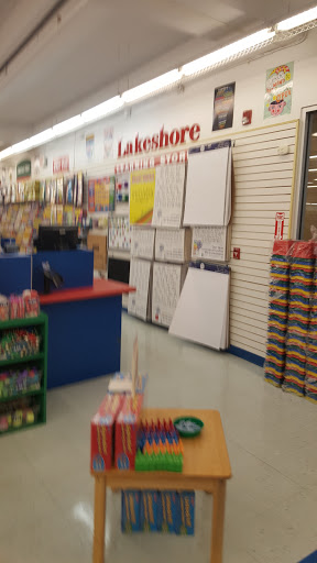 Educational Supply Store «Lakeshore Learning Store», reviews and photos, 969 Central Park Ave, Scarsdale, NY 10583, USA