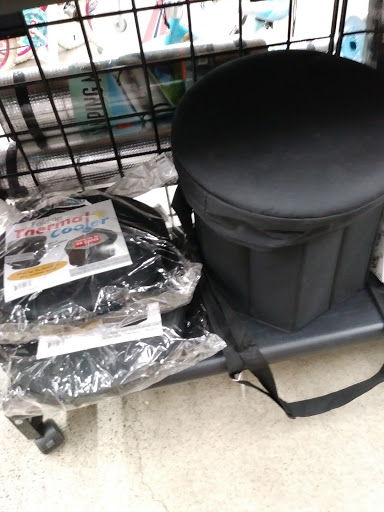 Thrift Store «South Tacoma Goodwill», reviews and photos, 8025 S Hosmer St, Tacoma, WA 98408, USA