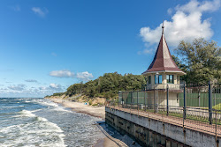 Foto von Zaostrov'ye Beach annehmlichkeitenbereich