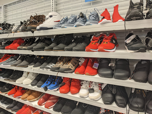 Clothing Store «Ross Dress for Less», reviews and photos, 2325 Lancaster Dr NE, Salem, OR 97305, USA