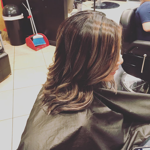 Hair Salon «hair studio salon», reviews and photos, 5605 South St, Lakewood, CA 90713, USA