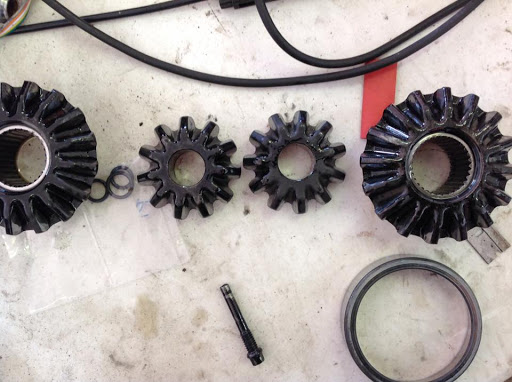 Auto Repair Shop «Hoover and Sons Auto Repair», reviews and photos, 2153 Seminole Blvd, Largo, FL 33778, USA