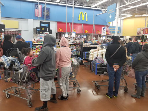 Department Store «Walmart Supercenter», reviews and photos, 9151 Quarry Bend Dr, Sandy, UT 84094, USA