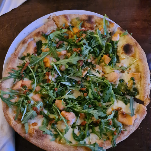 Anmeldelser af Armando's i Brønshøj-Husum - Pizza