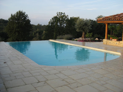 Piscinistes Associés Sofrade à Nîmes