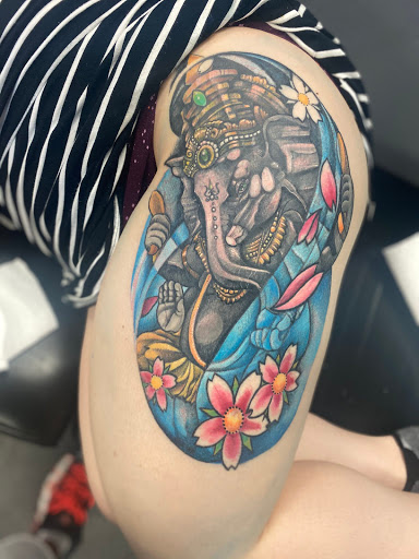 Tattoo Shop «Body Language Custom Tattoo», reviews and photos, 13781 E Colonial Dr, Orlando, FL 32826, USA