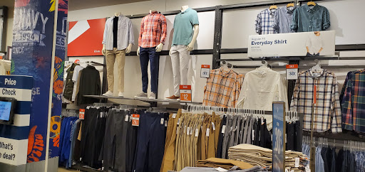 Clothing Store «Old Navy», reviews and photos, 3131 E Main St, Mohegan Lake, NY 10547, USA