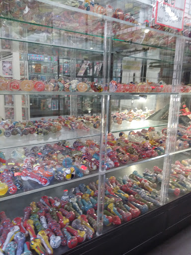 Tobacco Shop «420 Smoke Shop», reviews and photos, 2559 University Ave, San Diego, CA 92104, USA