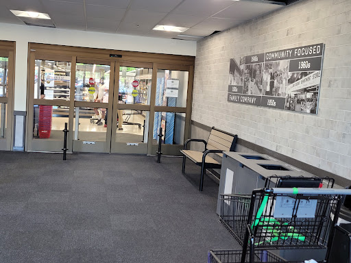 Grocery Store «Meijer», reviews and photos, 3825 Carpenter Rd, Ypsilanti, MI 48197, USA