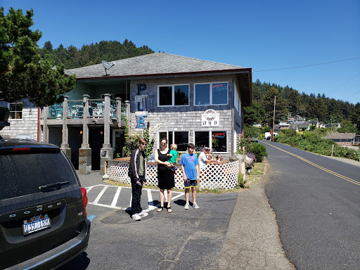 Family Restaurant «Yachats Underground Pub & Grub», reviews and photos, 125 Ocean View Dr, Yachats, OR 97498, USA