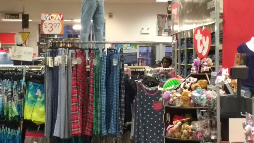 Outlet Store «VF Outlet», reviews and photos, 7400 S Las Vegas Blvd #213, Las Vegas, NV 89123, USA