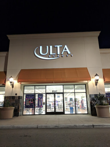 Hair Salon «Ulta Beauty», reviews and photos, 6587 N Riverside Dr, Fresno, CA 93722, USA