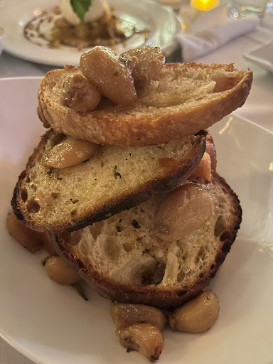 Garlic bread with roasted garlic for you to spread… YUM! A little on the salty side but still yummy!
