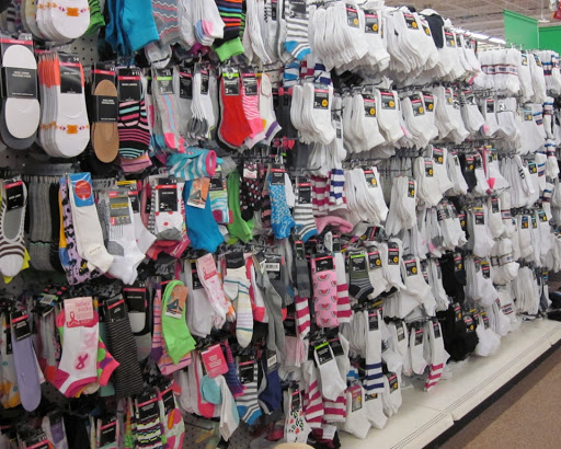 Dollar Store «Dollar Tree», reviews and photos, 1031 E Oakton St, Des Plaines, IL 60018, USA