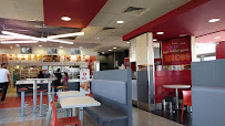 Atmosphère du Restaurant KFC Colomiers - n°20