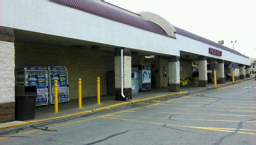 Supermarket «Giant Eagle Supermarket», reviews and photos, 300 Tri-County Plaza, Belle Vernon, PA 15012, USA