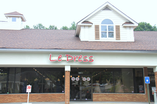 Bridal Shop «Le Dress Boutique, Discount Wedding and Evening Dresses», reviews and photos, 206 Johnson Ferry Rd, Sandy Springs, GA 30328, USA