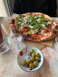Plats et boissons du Pizzeria Pizza Salvadora à Muret - n°1