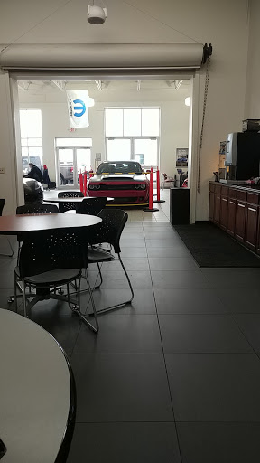 Car Dealer «Falls Chrysler Jeep Dodge», reviews and photos, 4100 State Rd, Cuyahoga Falls, OH 44223, USA
