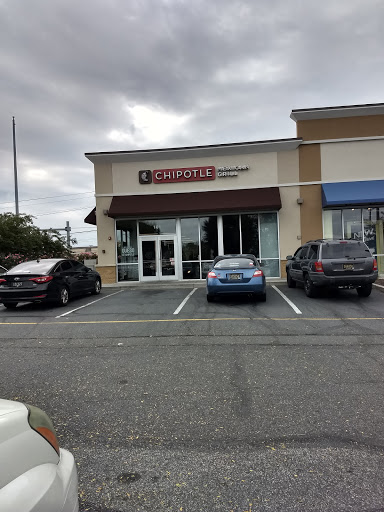 Mexican Restaurant «Chipotle Mexican Grill», reviews and photos, 1141 N Dupont Hwy #101, Dover, DE 19901, USA