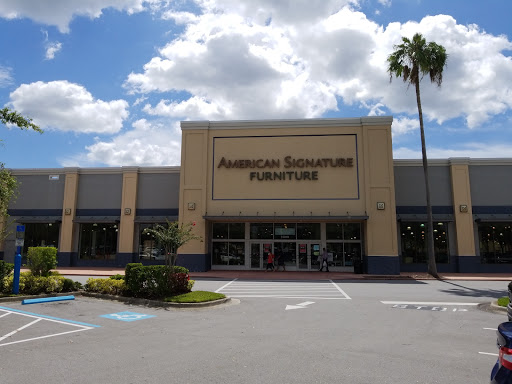 American Signature Furniture, 15018 N Dale Mabry Hwy, Tampa, FL 33618, USA, 