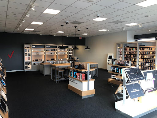 Cell Phone Store «Verizon», reviews and photos, 1859 Wentzville Pkwy, Wentzville, MO 63385, USA