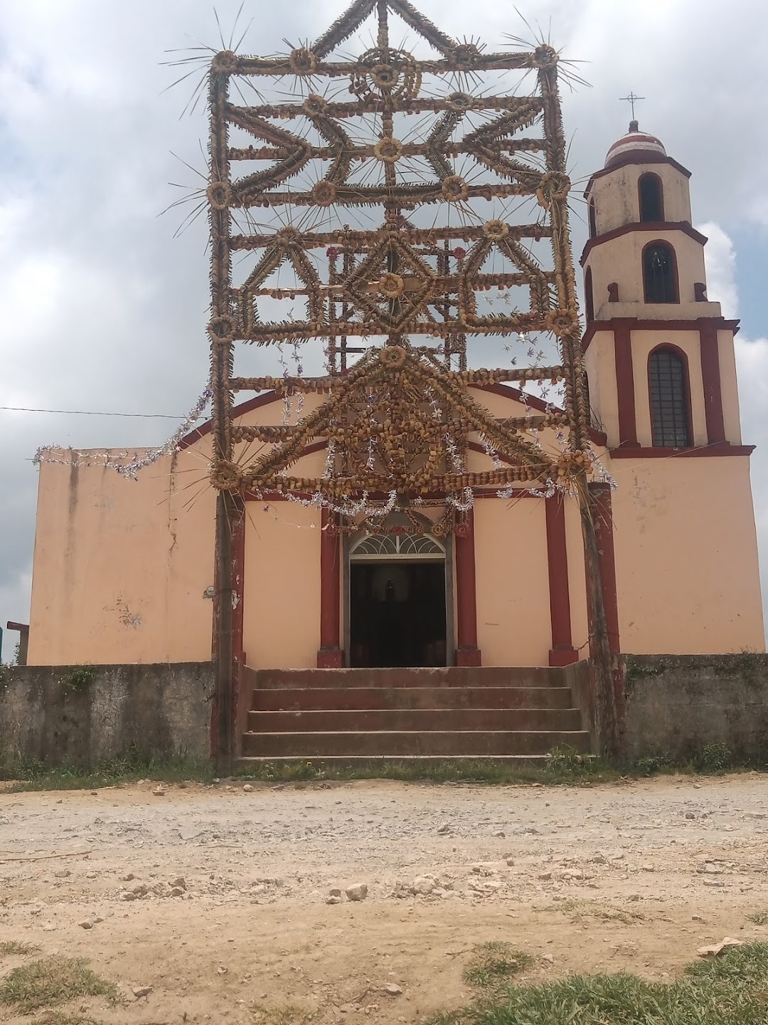 Iglesia San José Adolfo Moreno