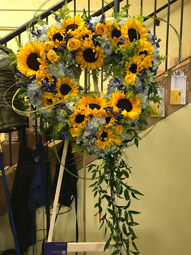 Florist «Flowers By Pouparina», reviews and photos, 7701 W 26th Ave #7, Hialeah, FL 33016, USA
