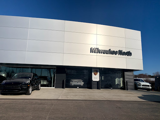 Car Dealer «Umansky Motor Cars», reviews and photos, 1400 W Silver Spring Dr #101, Milwaukee, WI 53209, USA