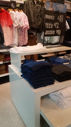 Clothing Store «Aéropostale», reviews and photos, 1500 Polaris Pkwy, Columbus, OH 43240, USA
