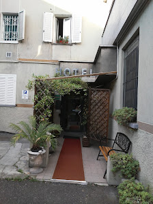 Hotel Pontenuovo Via Roma, 12A, 22046 Merone CO, Italia
