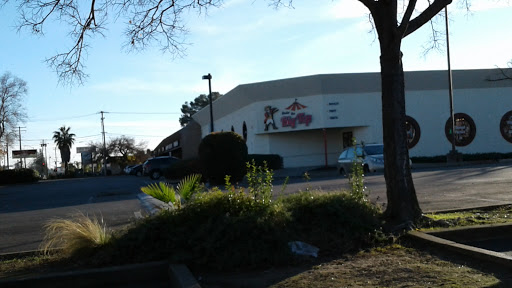 Party Store «Under the Big Top Party Store», reviews and photos, 5121 College Oak Dr, Sacramento, CA 95841, USA