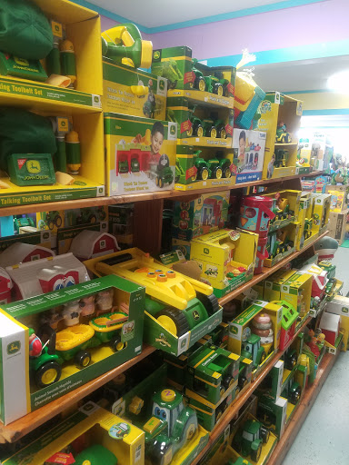 Toy Store «Hatteras Island Toy Store», reviews and photos, 46928 NC-12, Buxton, NC 27920, USA