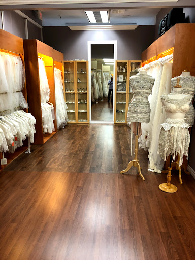 Bridal Shop «Bridal & Veil», reviews and photos, 1233 Camino del Rio S, San Diego, CA 92108, USA