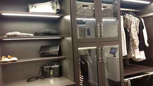 Furniture Store «Crate and Barrel», reviews and photos, 2800 Clarendon Blvd, Arlington, VA 22201, USA