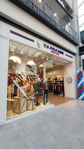 Stores to buy men's jackets Belgrade