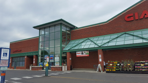 Grocery Store «Giant Food Stores», reviews and photos, 1055 Bustleton Pike, Feasterville-Trevose, PA 19053, USA