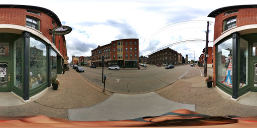 Book Store «River Lights Bookstore», reviews and photos, 1098 Main St, Dubuque, IA 52001, USA