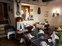 Atmosphère du Restaurant de spécialités alsaciennes Le Cellier à Mulhouse - n°11