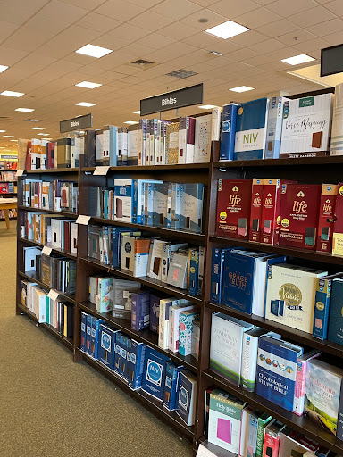 Book Store «Barnes & Noble», reviews and photos, 2615 Medical Center Pkwy, Murfreesboro, TN 37129, USA