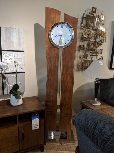 Furniture Store «La-Z-Boy Furniture Galleries», reviews and photos, 17305 Southcenter Pkwy, Tukwila, WA 98188, USA