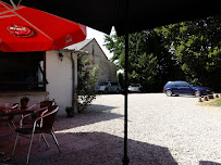 Atmosphère du Restaurant Le Vieux Moulin à Verneuil - n°2
