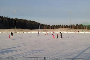 Kirkonkylän liikuntapuisto Nurmijärvi image