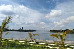 Danau Panjang Tanjung Bunga image