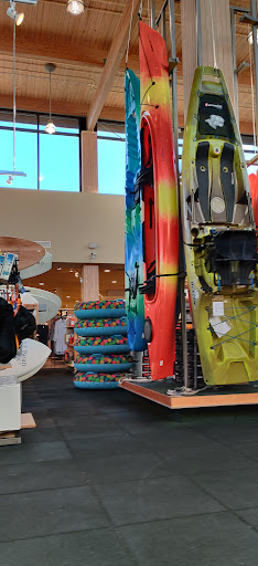 Clothing Store «L.L. Bean», reviews and photos, 8095 Tysons Corner Center, McLean, VA 22102, USA