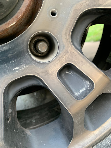 Tire Shop «Discount Tire Store - Bee Cave, TX», reviews and photos, 3922 Ranch Rd 620 S, Bee Cave, TX 78738, USA