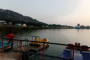 Avathanapatti Lake image