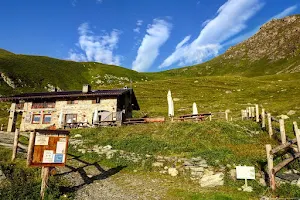 Rifugio Fontana Mura image