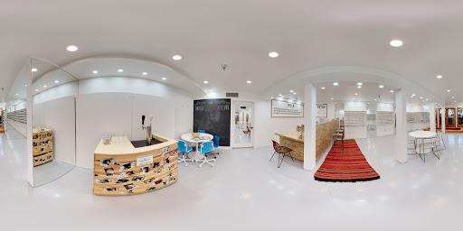 Optician «Fetch Eyewear», reviews and photos, 814 NW 23rd Ave, Portland, OR 97210, USA